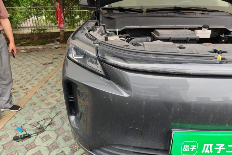 Used Landian E5 PLUS 2025 165 km Long-Range Flagship Version 7 Seats Right Front Headlight