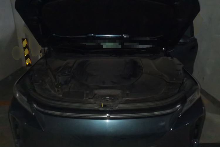 Used Landian E5 PLUS 2025 165 km Long-Range First Edition 7-Seater Engine Bay