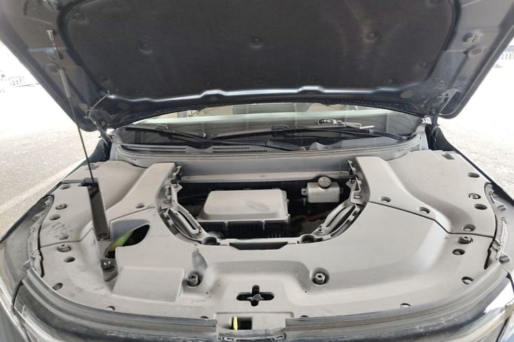 Used Landian E5 PLUS 2025 165 km Long-Range Version PLUS 5-Seater Engine Bay