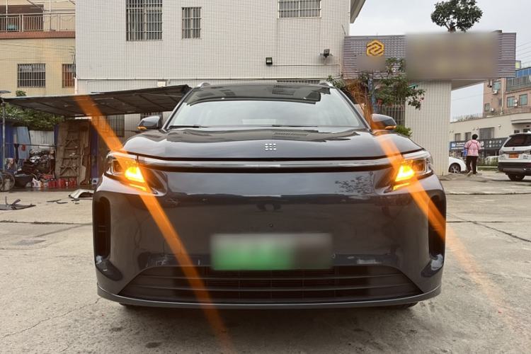 Used Landian E5 PLUS 2025 165 km Long-Range Version Pro 7-Seater Exterior 2