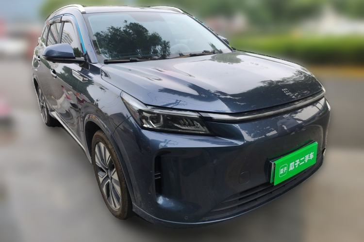 Used Landian E5 PLUS 2025 165 km Long-Range First Edition 7-Seater Front Right 45 Deg