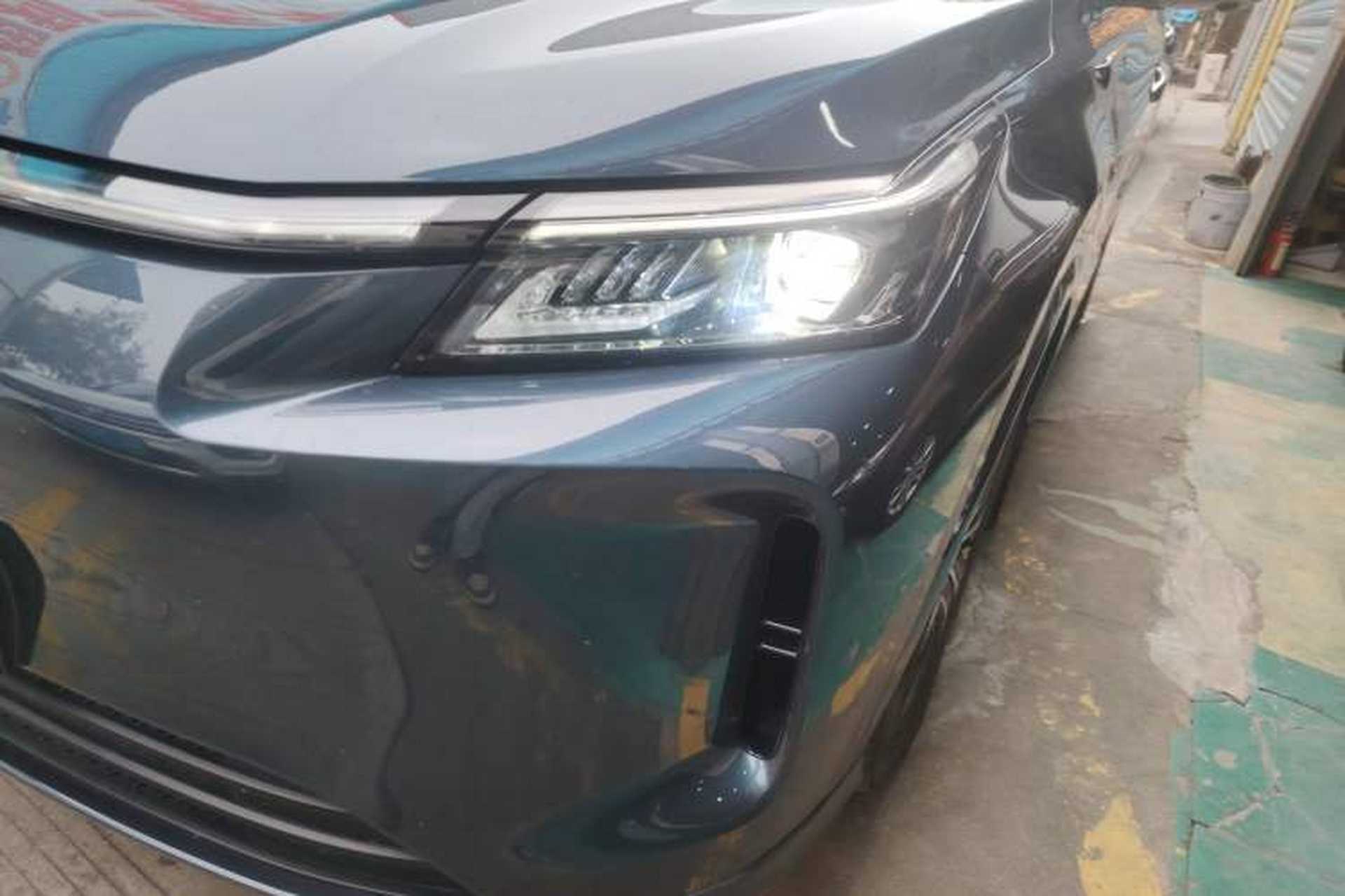Used Landian E5 PLUS 2025 165 km Long-Range Version PLUS 7-Seater Left Front Headlight
