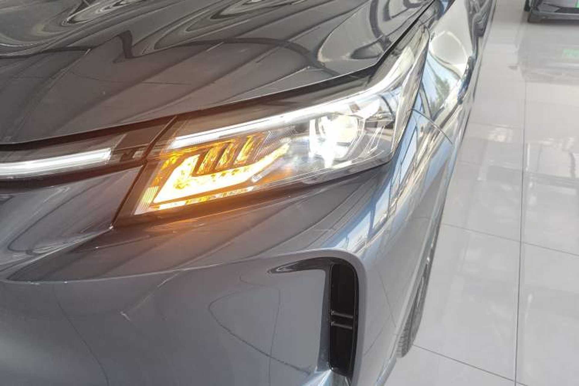 Used Landian E5 PLUS 2025 165 km Long-Range Version PLUS 5-Seater Left Front Headlight