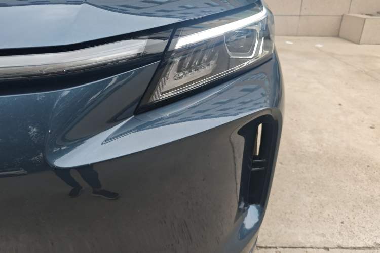 Used Landian E5 PLUS 2025 165 km Long-Range Version PLUS 5-Seater Left Front Headlight