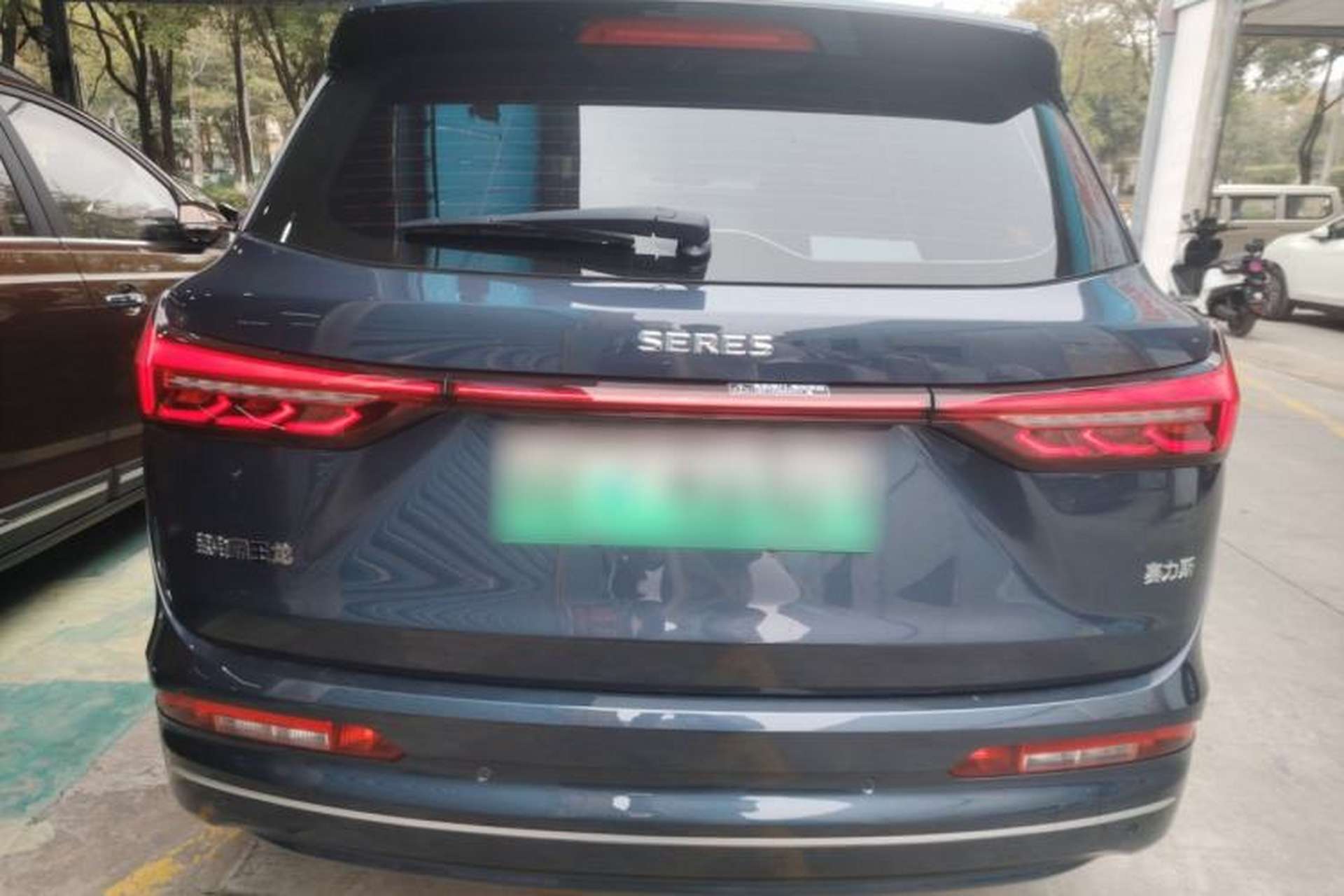 Used Landian E5 PLUS 2025 165 km Long-Range Version PLUS 7-Seater Rear