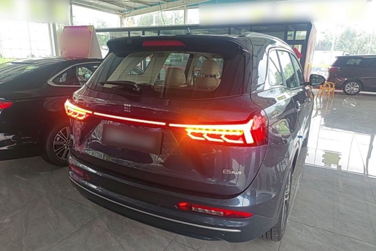 Used Landian E5 PLUS 2025 165 km Long-Range Version PLUS 5-Seater Rear Right 45 Deg