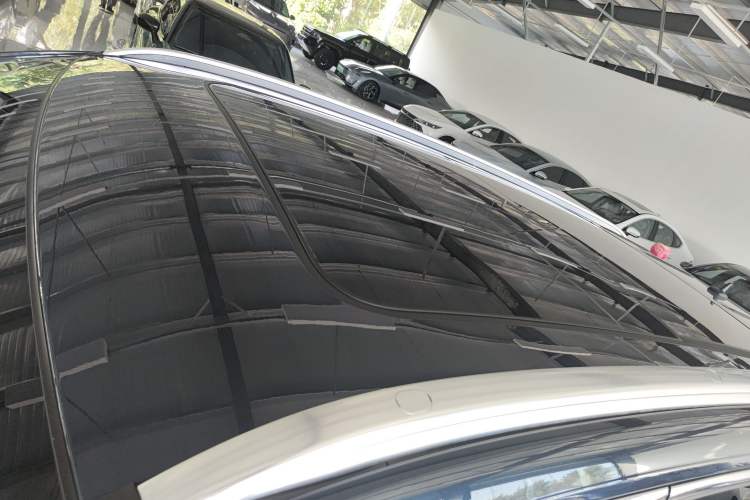 Used Landian E5 PLUS 2025 165 km Long-Range Version PLUS 5-Seater Roof