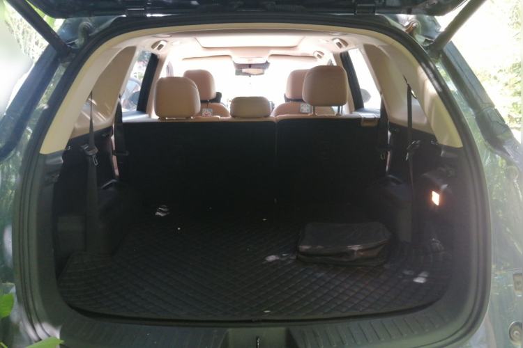 Used Landian E5 PLUS 2025 165 km Long-Range Version PLUS 7-Seater Trunk