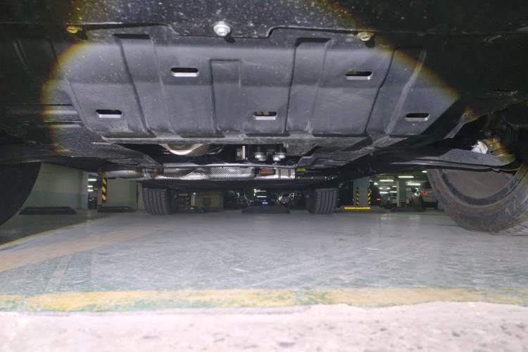 Used Landian E5 PLUS 2025 165 km Long-Range Version PLUS 7-Seater Chassis Front