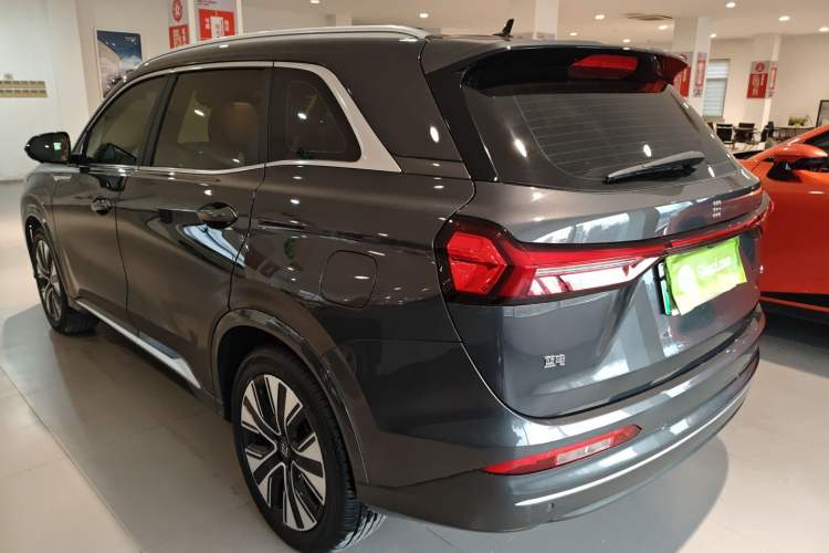 Used Landian E5 PLUS 2025 165 km Long-Range Version PLUS 7-Seater Exterior 2