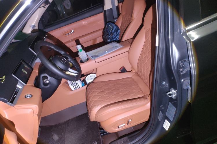 Used Landian E5 PLUS 2025 165 km Long-Range Version PLUS 7-Seater Left Front Seat