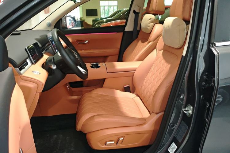 Used Landian E5 PLUS 2025 165 km Long-Range Version PLUS 7-Seater Left Front Seat