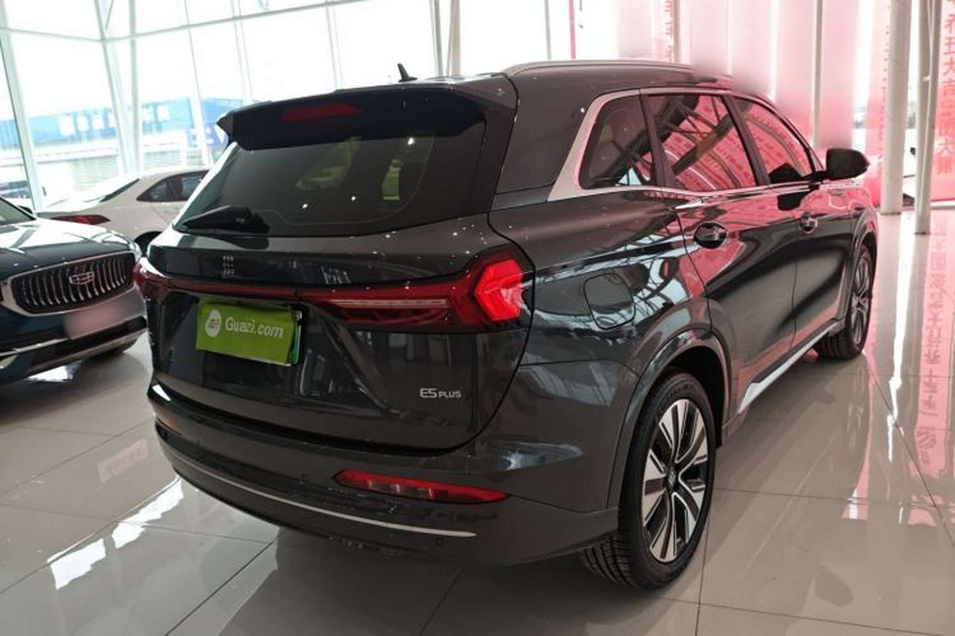 Used Landian E5 PLUS 2025 165 km Long-Range Version PLUS 7-Seater Rear Right 45 Deg