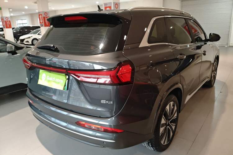 Used Landian E5 PLUS 2025 165 km Long-Range Version PLUS 7-Seater Rear Right 45 Deg