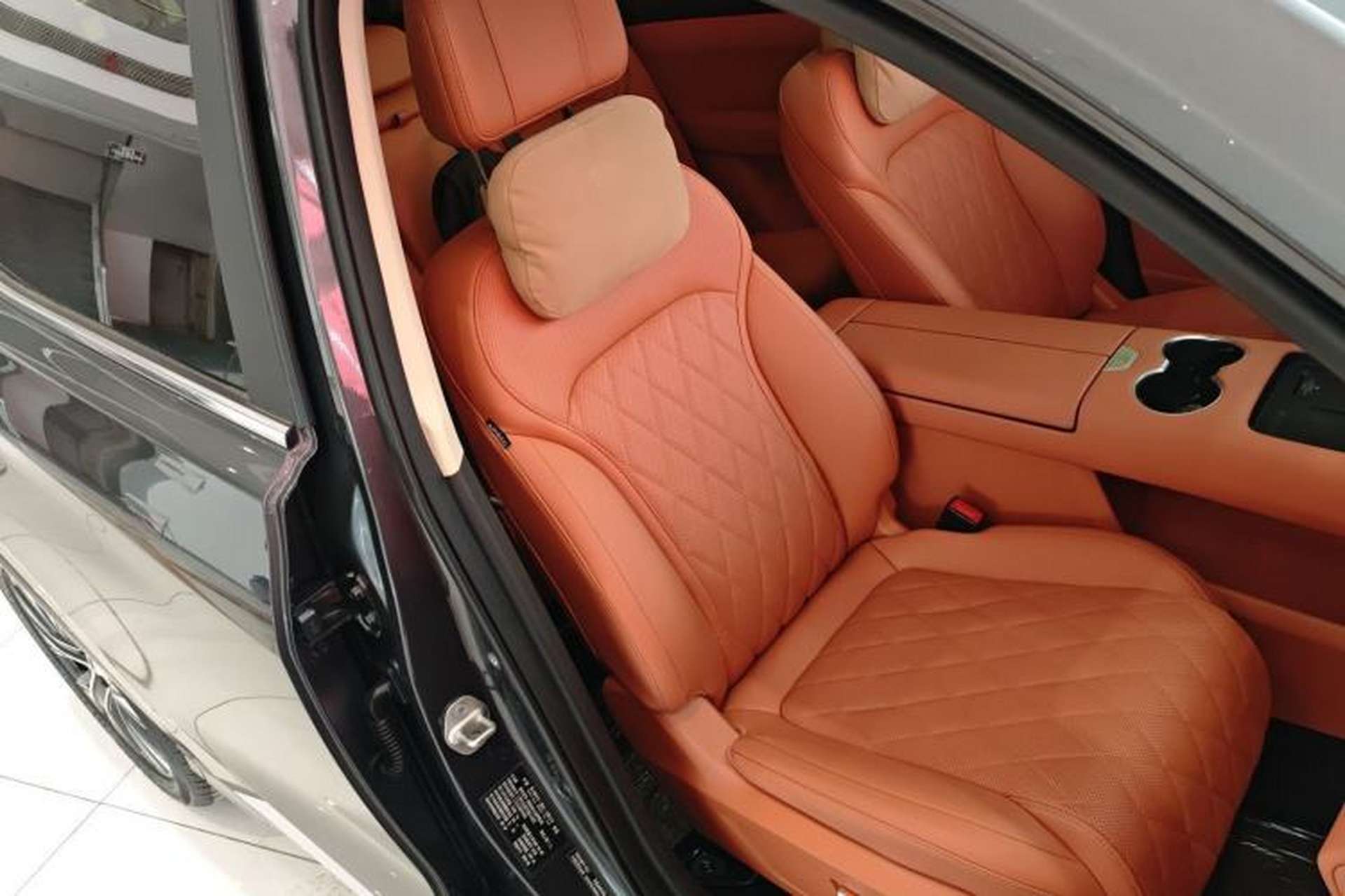 Used Landian E5 PLUS 2025 165 km Long-Range Version PLUS 7-Seater Right Front Seat