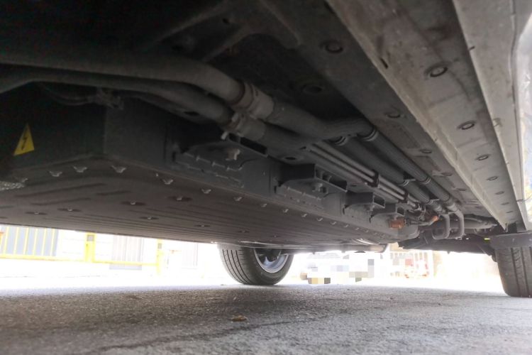 Used Landian E5 PLUS 2025 165 km Long-Range Version PLUS 7-Seater Chassis Front Left