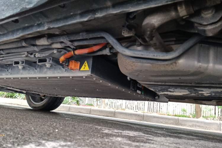 Used Landian E5 PLUS 2025 165 km Long-Range Version PLUS 5-Seater Chassis Rear Left