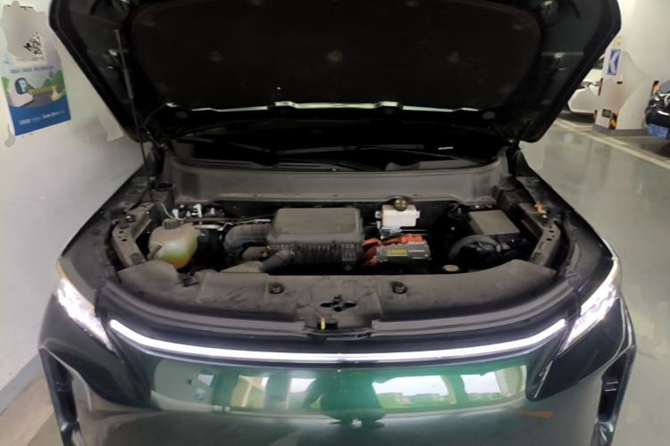 Used Landian E5 PLUS 2025 120km Standard Travel Custom Edition 7 Seats Engine Bay