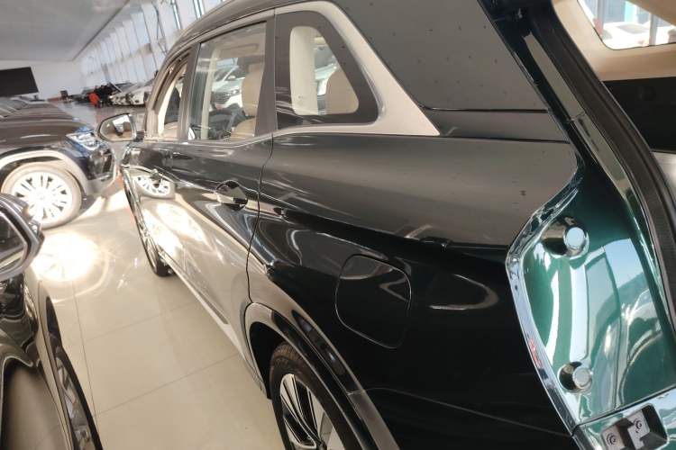 Used Landian E5 PLUS 2025 165 km Long-Range Version PLUS 7-Seater Exterior 3