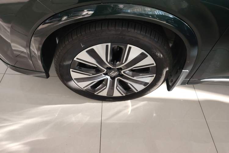 Used Landian E5 PLUS 2025 165 km Long-Range Version PLUS 7-Seater Exterior 7