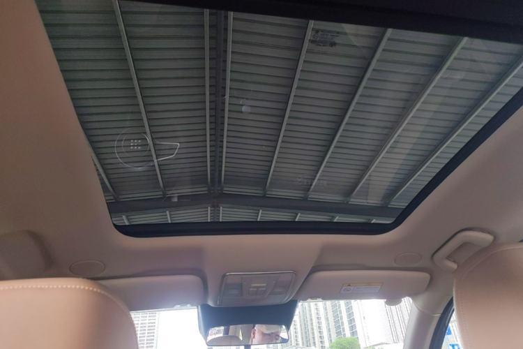 Used Landian E5 PLUS 2025 120 km Standard Range 7-Seater Headliner