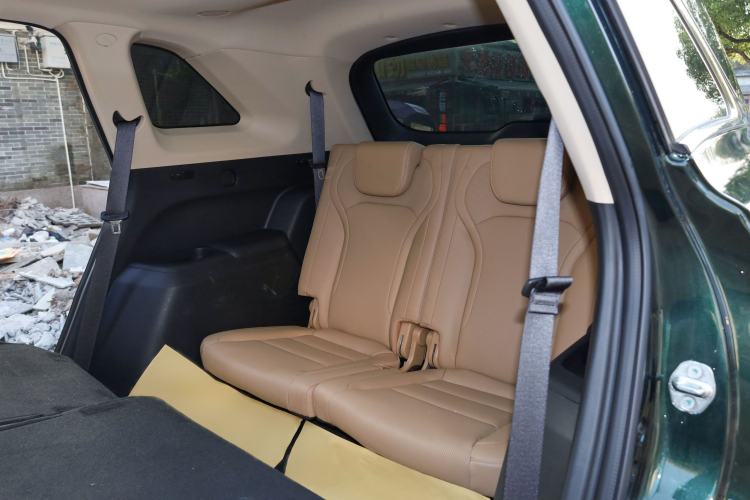 Used Landian E5 PLUS 2025 165 km Long-Range Travel Custom Edition 7 Seats Interior 6