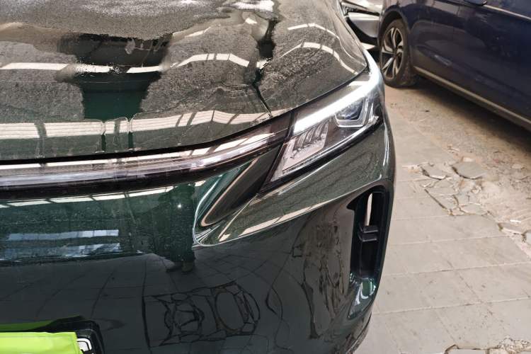 Used Landian E5 PLUS 2025 165 km Long-Range Version PLUS 7-Seater Left Front Headlight