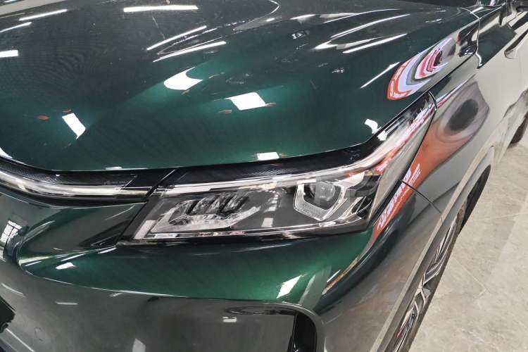 Used Landian E5 PLUS 2025 165 km Long-Range Version PLUS 5-Seater Left Front Headlight