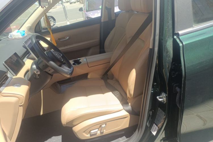 Used Landian E5 PLUS 2025 120km Standard Travel Custom Edition 7 Seats Left Front Seat