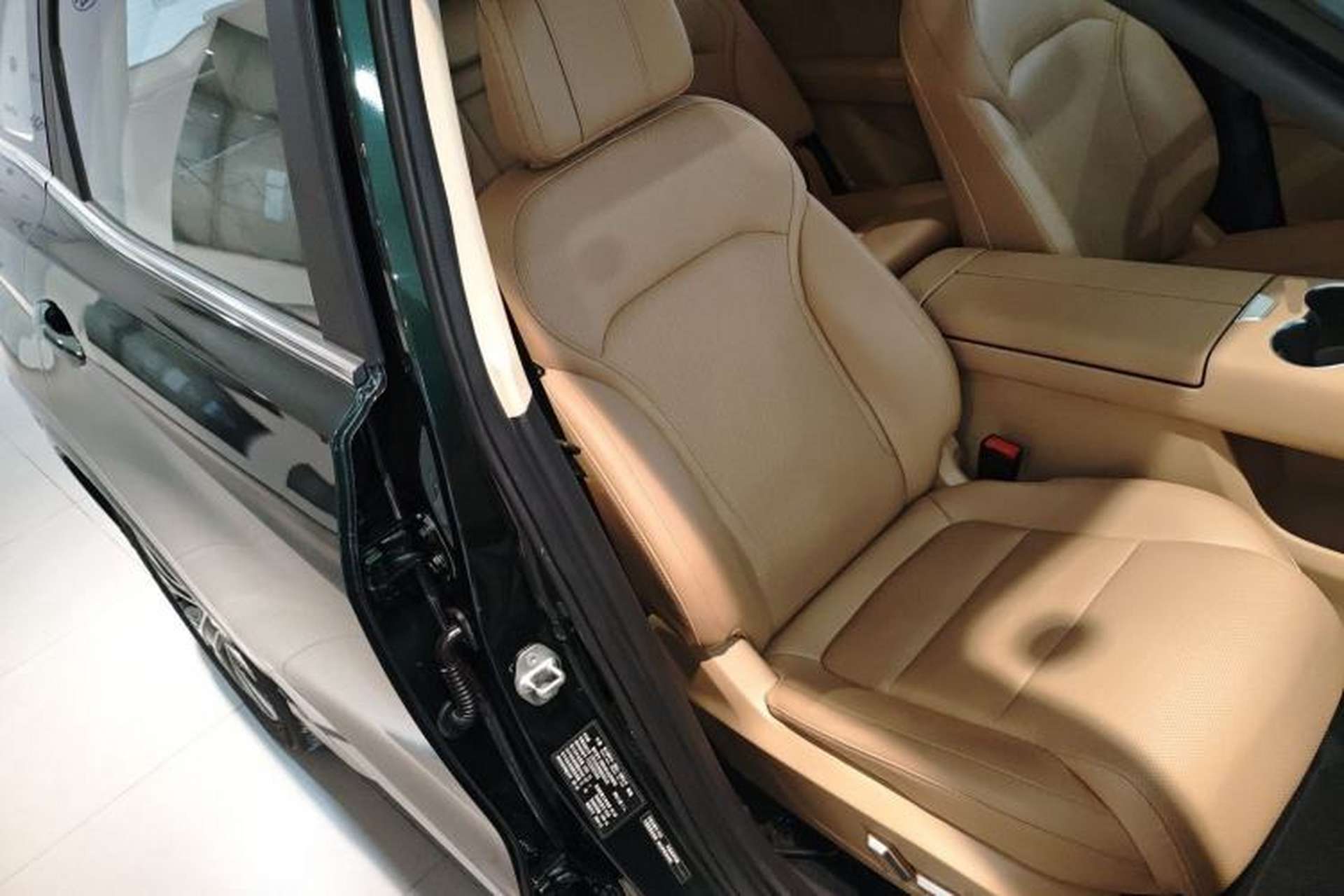 Used Landian E5 PLUS 2025 165 km Long-Range Version PLUS 7-Seater Right Front Seat