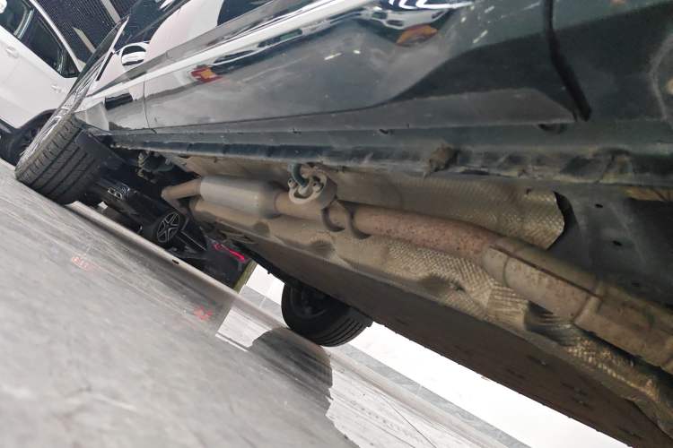 Used Landian E5 PLUS 2025 165 km Long-Range Version PLUS 5-Seater Right Side Sill