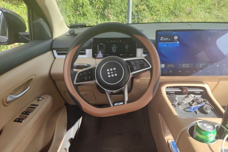 Used Landian E5 PLUS 2025 165 km Long-Range Version PLUS 7-Seater Steering Wheel