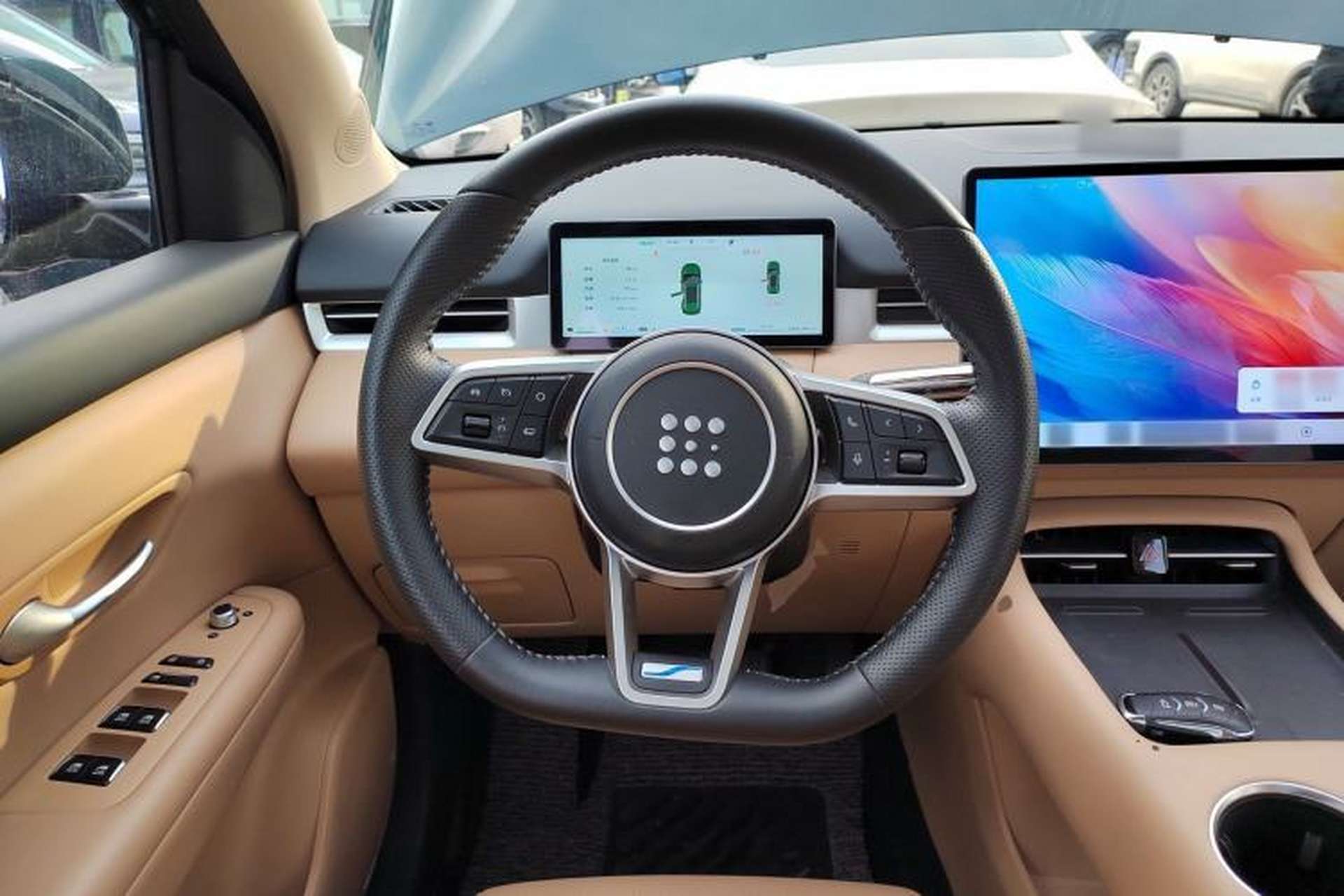 Used Landian E5 PLUS 2025 165 km Long-Range Version PLUS 7-Seater Steering Wheel