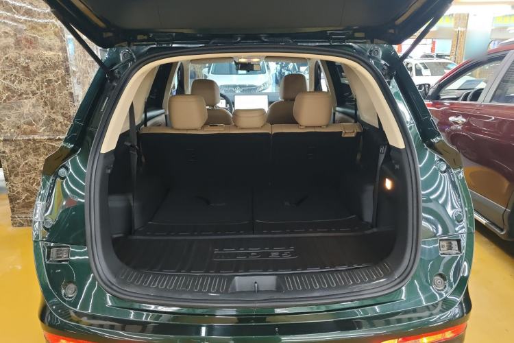 Used Landian E5 PLUS 2025 165 km Long-Range Version 7 Seats Trunk