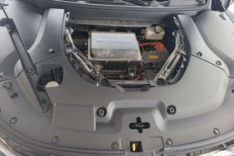 Used Landian E5 PLUS 2025 165 km Long-Range Version 7 Seats Engine Bay