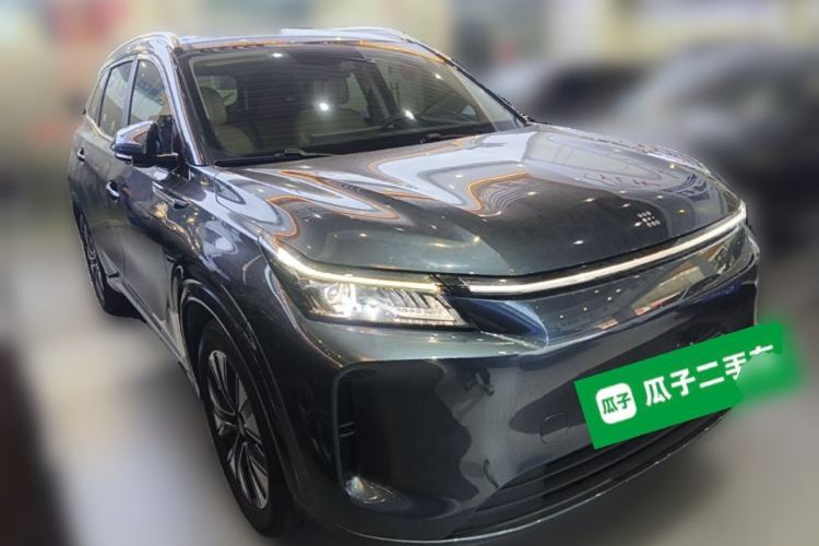 Used Landian E5 PLUS 2025 165 km Long-Range Version PLUS 7-Seater Front Right 45 Deg