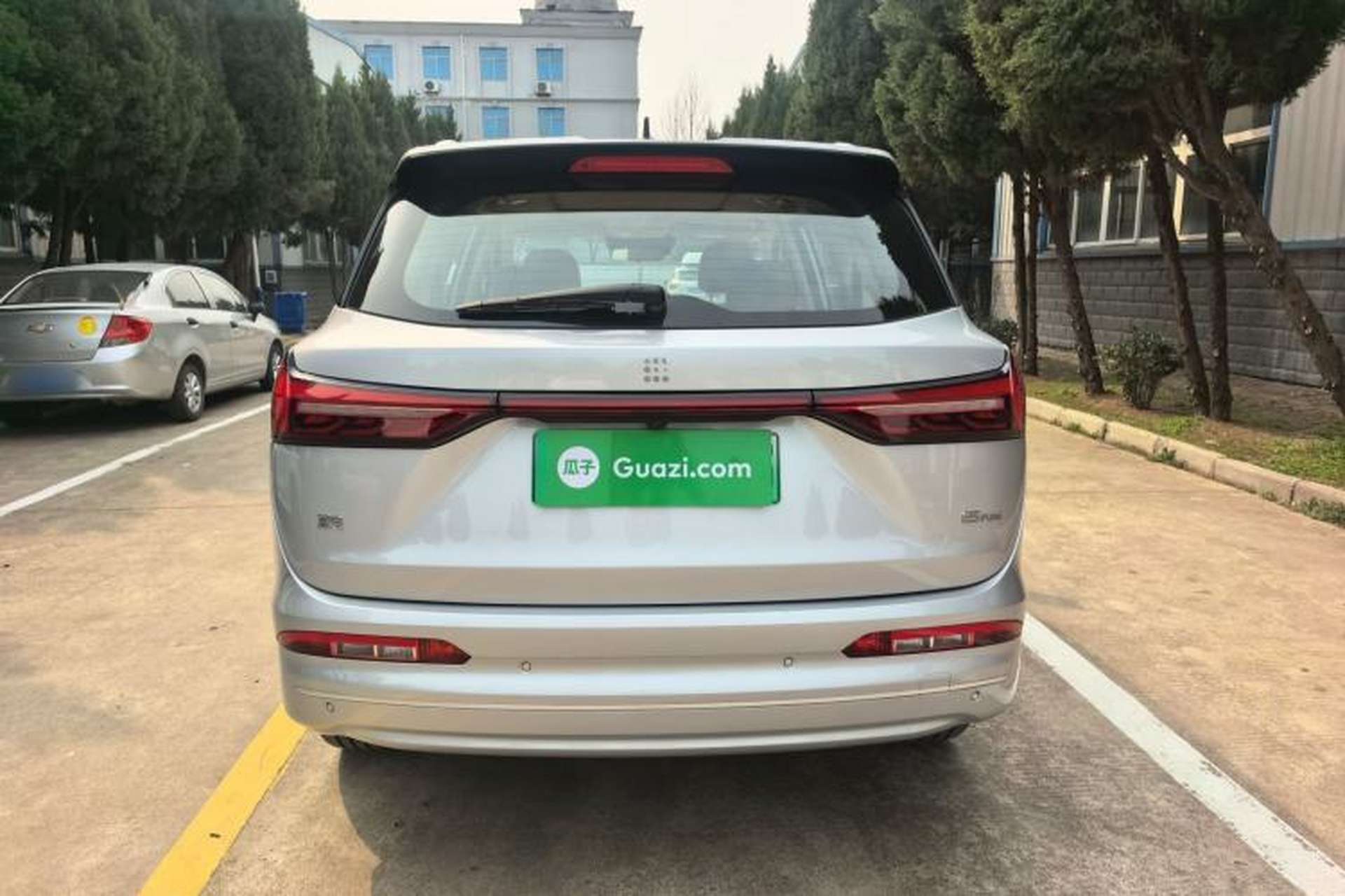 Used Landian E5 PLUS 2025 165 km Long-Range Version PLUS 7-Seater Rear
