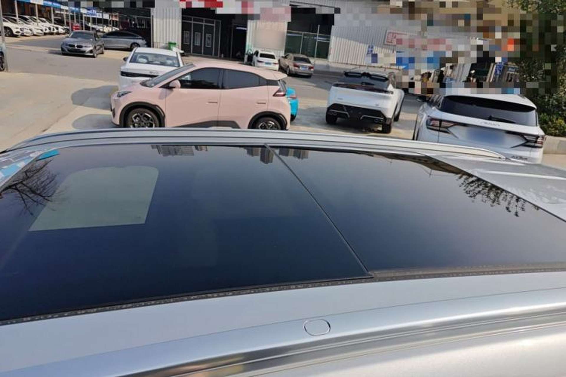 Used Landian E5 PLUS 2025 165 km Long-Range Version PLUS 5-Seater Roof