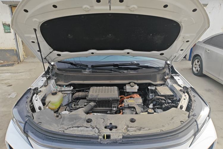 Used Landian E5 PLUS 2025 165 km Long-Range Version PLUS 7-Seater Engine Bay