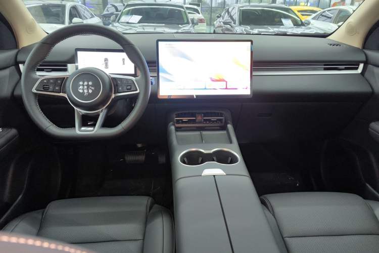 Used Landian E5 PLUS 2026 Model, 165km Long-Range First-Adoption Edition, 7-seater Center Console