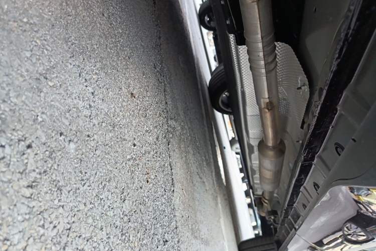 Used Landian E5 PLUS 2026 Model 230km Ultra-Long-Range Version Ultra 7-seater Chassis Front Left