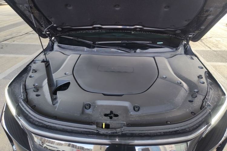 Used Landian E5 PLUS 2026 Model Standard-Range All-Wheel-Drive Performance Version Ultra Engine Bay