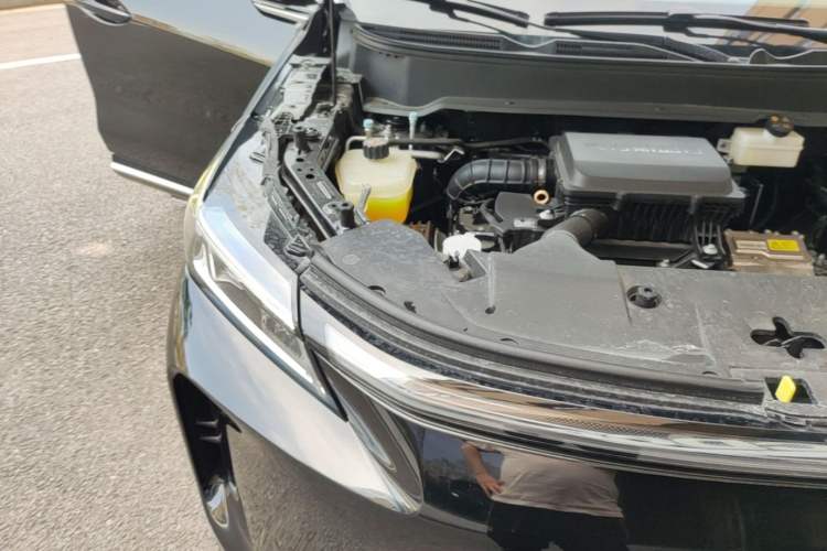 Used Landian E5 PLUS 2026 Model Standard-Range All-Wheel-Drive Performance Version Ultra Engine Bay Right