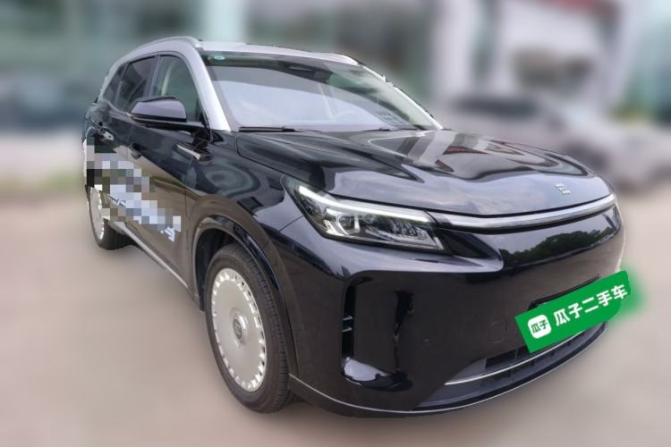 Used Landian E5 PLUS 2026 Model Standard-Range All-Wheel-Drive Performance Version Ultra Front Right 45 Deg