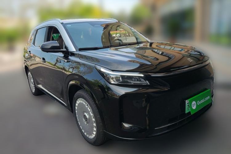 Used Landian E5 PLUS 2026 Model Standard-Range All-Wheel-Drive Performance Version Ultra Front Right 45 Deg