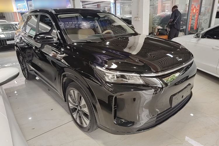 Used Landian E5 PLUS 2026 Model 165km Long-Range First-Adoption Version Ultra 7-seater Front Right 45 Deg
