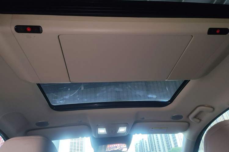 Used Landian E5 PLUS 2026 Model Standard-Range All-Wheel-Drive Performance Version Ultra Headliner