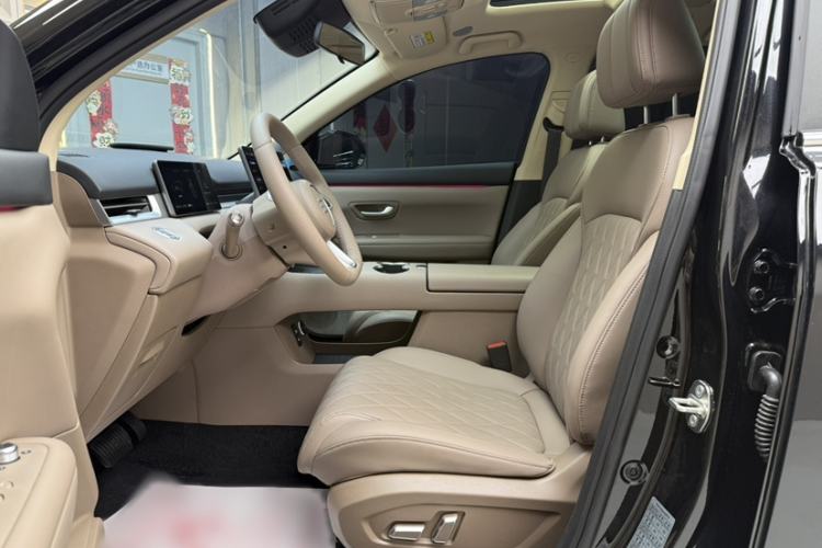 Used Landian E5 PLUS 2026 Model 230km Ultra-Long-Range Version Ultra 5-seater Interior 7