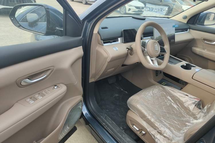 Used Landian E5 PLUS 2026 Model 230km Ultra-Long-Range Version Ultra 7-seater Driver Seat