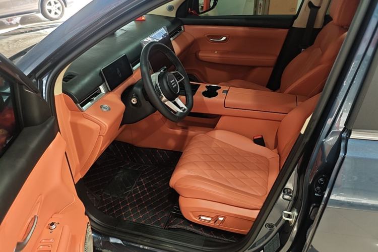 Used Landian E5 PLUS 2026 Model 230km Ultra-Long-Range Version Ultra 5-seater Driver Seat